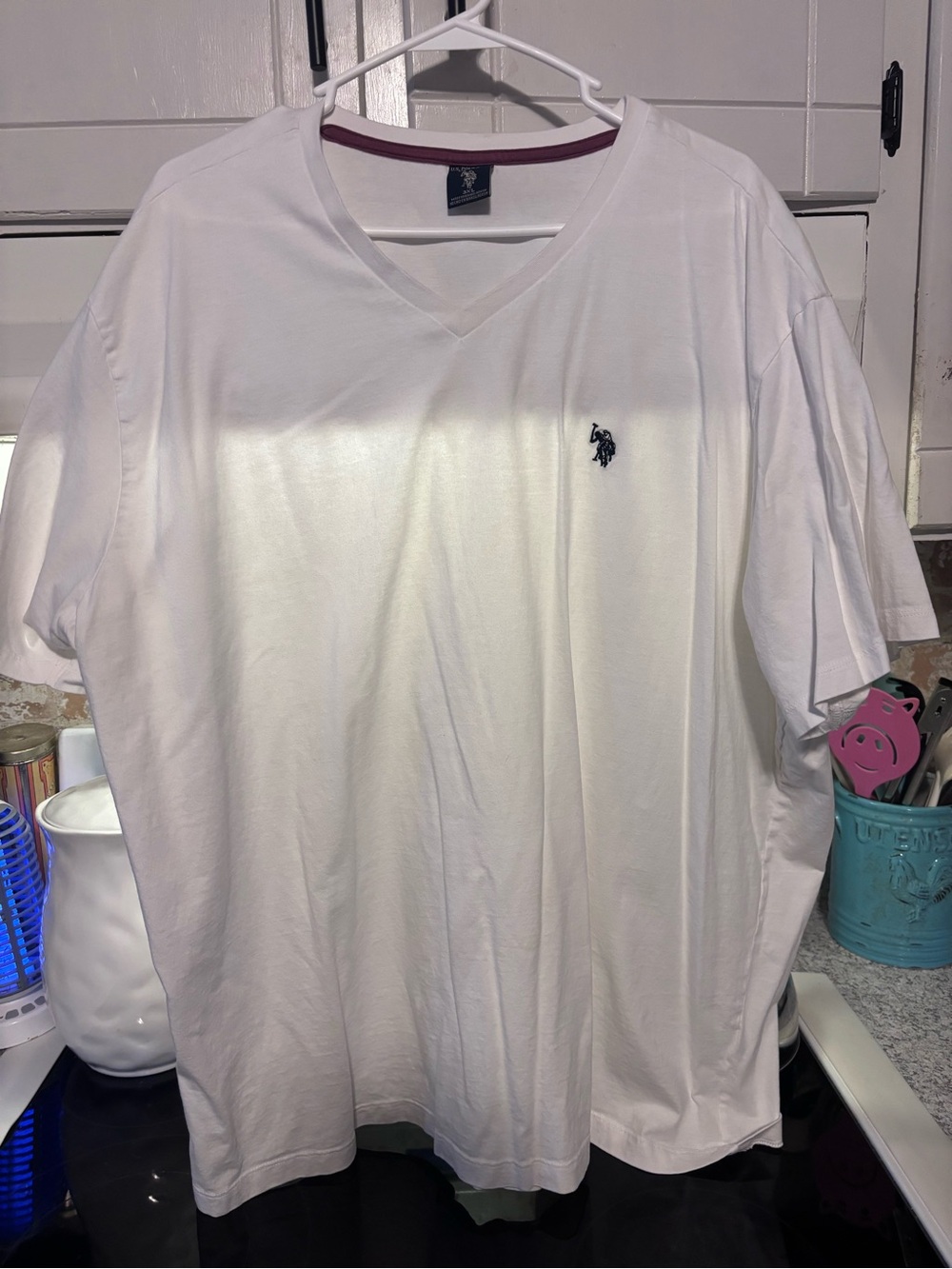 White V-Neck Short Sleeve Tee with Navy Pony